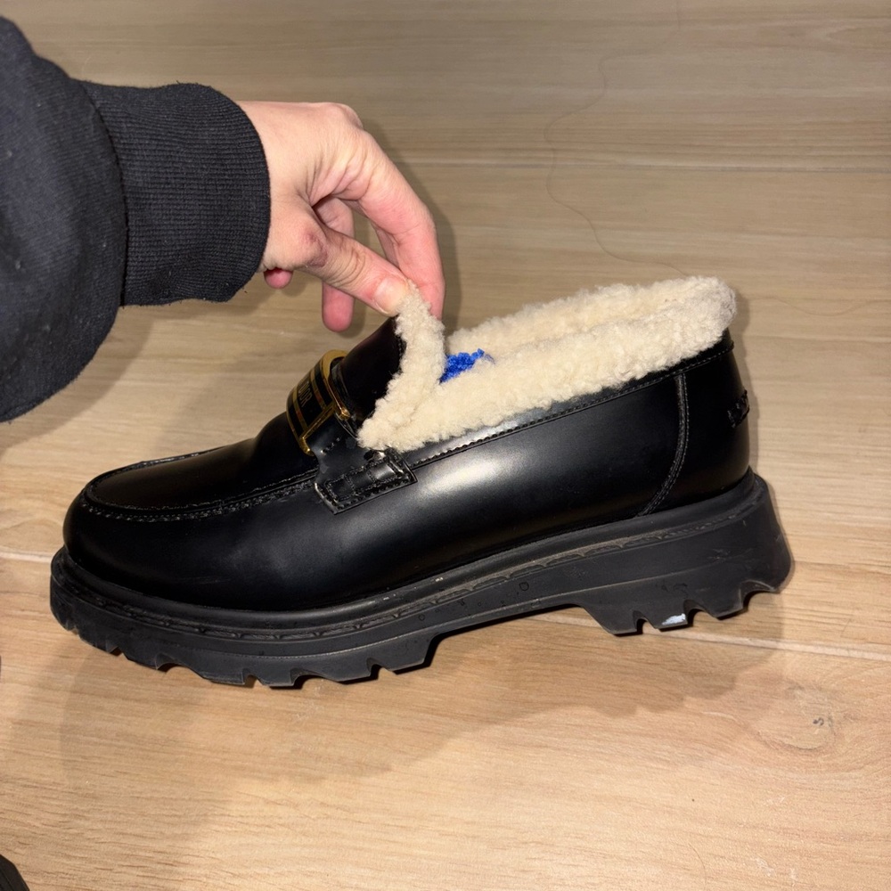 Christian Dior Shearling loafers - Picture 3 of 7